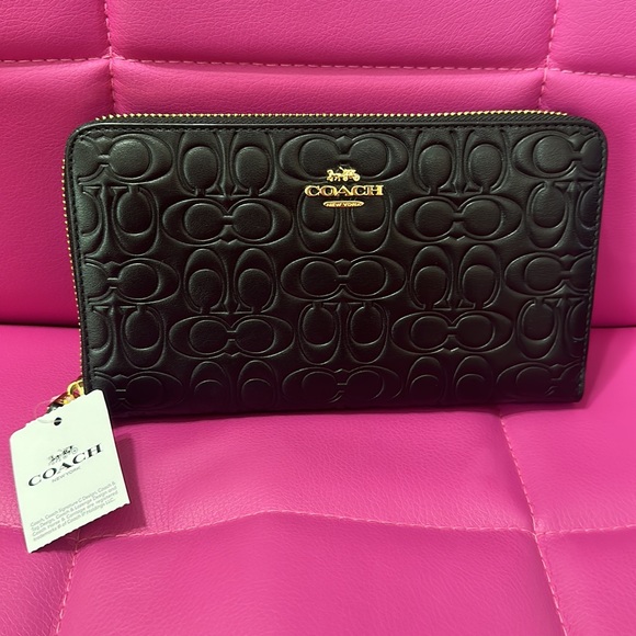 Coach Handbags - Coach Signature Continental Wallet - NWT Full Size Zip Around Leather Wallet